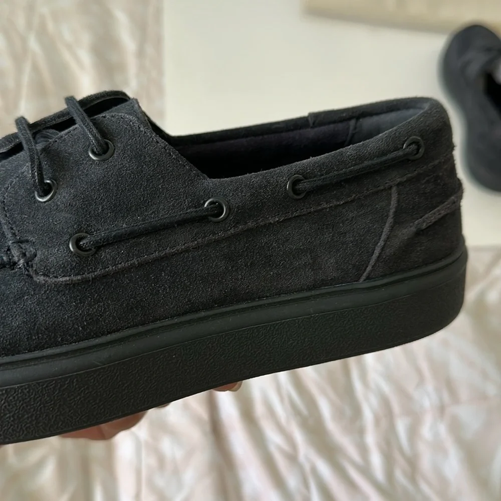Zara Men's Blue Boat Leather and Suede Finish Shoes